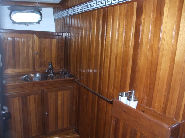 Scorpio 72 - a - 33.jpg